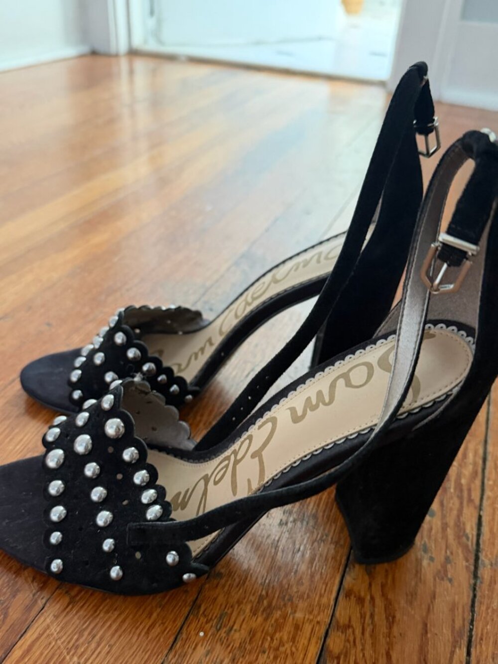 Sam Edelman Black Studded Scalloped Block Heel Sandals | Size 9
